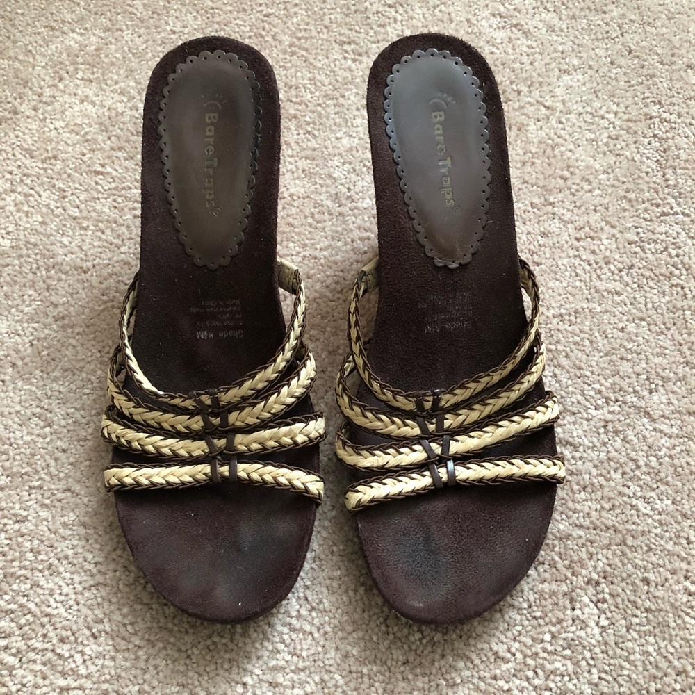 Wedge sandals